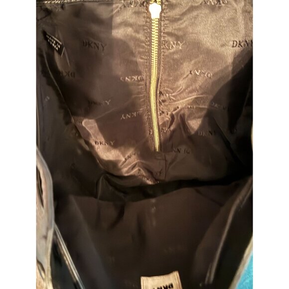 Vintage Classic DKNY Black Pebbled Leather Drawstring Backpack main image 6